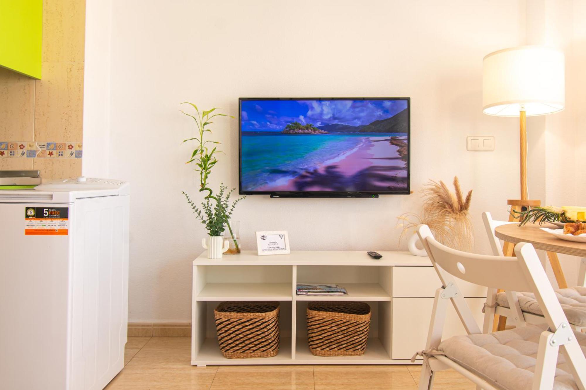 Avenida Principal Cerca De La Playa Con Aire Acondicionado Y Wifi - By Aloha Palma *